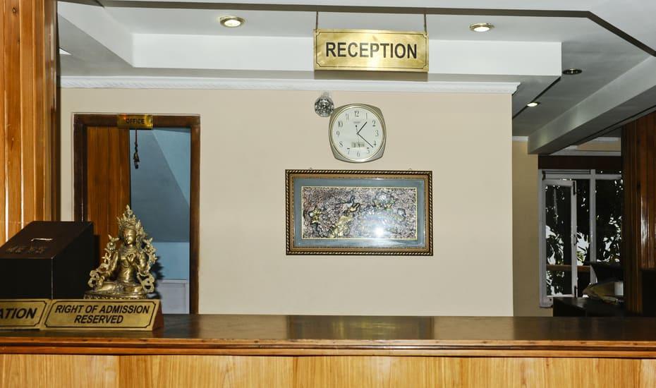 Jain Group Sikkim Continental Hotel Gangtok Exterior photo
